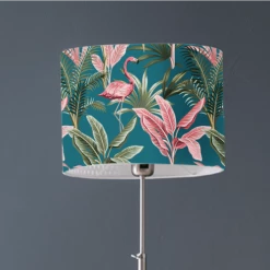 Abat-jours Lampadaires Abat-jour Lampadaire Flamand Bleu Canard T 45 X H 25 12 Abat-jours Lampadaires Abat-jour Lampadaire Flamand Bleu Canard T 45 X H 25 -Lampadaires || Lustres || Guirlandes et décorations lumineuses Soldes abat jour lampadaire flamand bleu canard t 45 x h 25 2
