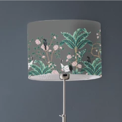 Abat-jours Lampadaires Abat-jour Lampadaire Jungle Gris T 45 X H 25 12 Abat-jours Lampadaires Abat-jour Lampadaire Jungle Gris T 45 X H 25 -Lampadaires || Lustres || Guirlandes et décorations lumineuses Soldes abat jour lampadaire jungle gris t 45 x h 25 2