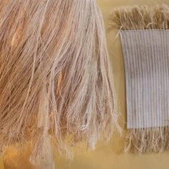 Now’s Home Lampadaires Lampadaire En Bois D'acajou Et Abat Jour -Lampadaires || Lustres || Guirlandes et décorations lumineuses Soldes lampadaire en bois d acajou et abat jour 3