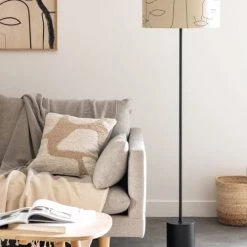 Maisons Du Monde Lampadaires Lampadaire En Métal Noir, Bois D'acacia Et Abat-jour En Coton écru à Motifs Visages H145 8 Maisons Du Monde Lampadaires Lampadaire En Métal Noir, Bois D'acacia Et Abat-jour En Coton écru à Motifs Visages H145 -Lampadaires || Lustres || Guirlandes et décorations lumineuses Soldes lampadaire en metal noir bois d acacia et abat jour en coton ecru a motifs visages h145 1000 2 21 221257 3