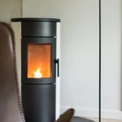 Dyberg Larsen Lampadaires Lampadaire En Métal Noir Mat, H 140 Cm D 12 Cm -Lampadaires || Lustres || Guirlandes et décorations lumineuses Soldes lampadaire en metal noir mat h 140 cm d 12 cm 2