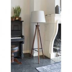 Dutchbone Lampadaires Lampadaire Trépied Bois Et Coton Blanc Cassé -Lampadaires || Lustres || Guirlandes et décorations lumineuses Soldes lampadaire trepied bois et coton blanc casse 4